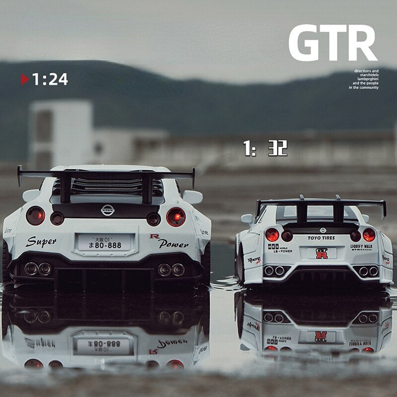 1:32 Nissan GTR R35 Racing Car Model. Vehicles/Sound And Light